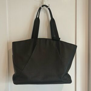 Lululemon gym bag